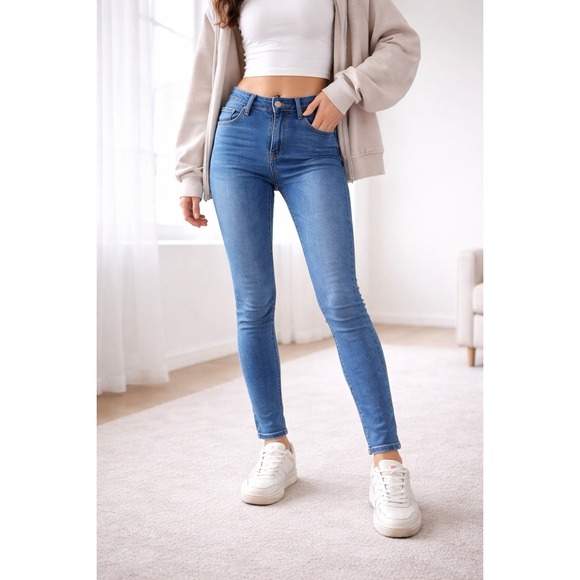 Hollister Denim - Hollister Women's Mid-Rise Super Skinny Jeans Blue Stretch Size 1R W25 L28